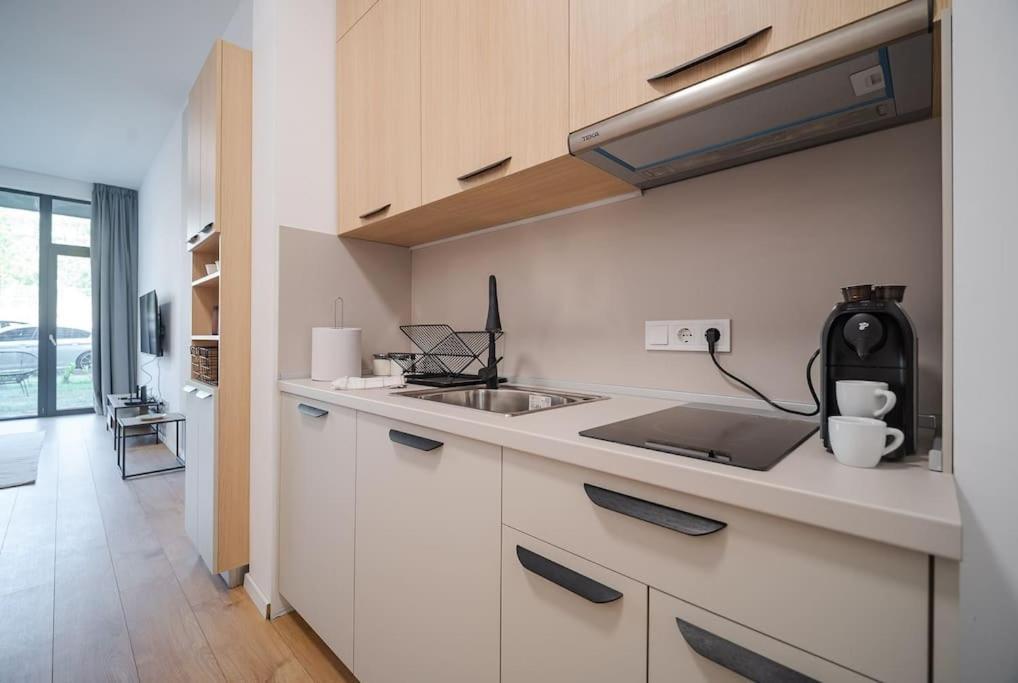 Mycampus 1 Bdrm, Stay 4, Free Parking, Garden, Self Check-In Sofya Dış mekan fotoğraf