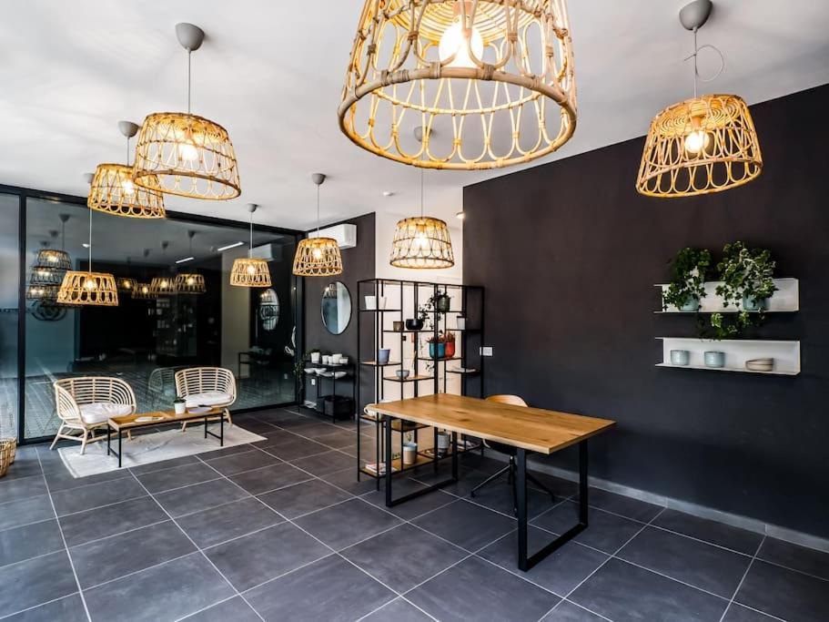 Mycampus 1 Bdrm, Stay 4, Free Parking, Garden, Self Check-In Sofya Dış mekan fotoğraf