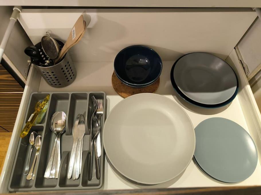 Mycampus 1 Bdrm, Stay 4, Free Parking, Garden, Self Check-In Sofya Dış mekan fotoğraf